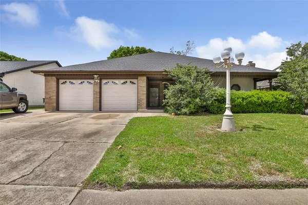 $295,000 | 6006 Egypt Drive, Pasadena, TX 77505