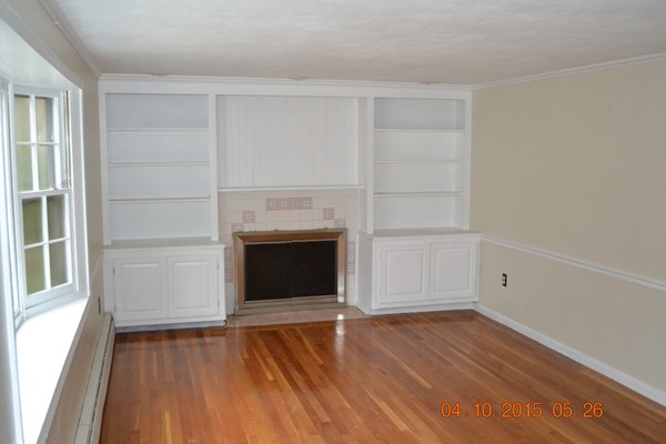 38 Fuller Road Sutton, MA 01590 - Photo 4 of 8