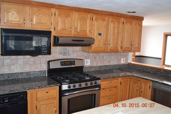 38 Fuller Road Sutton, MA 01590 - Photo 6 of 8