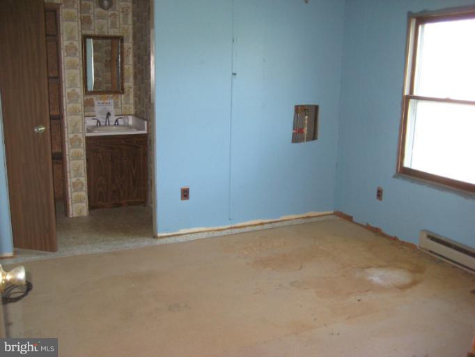 629 Quarry Road Berryville, VA 22611 - Photo 17 of 22 Bedroom (Master)