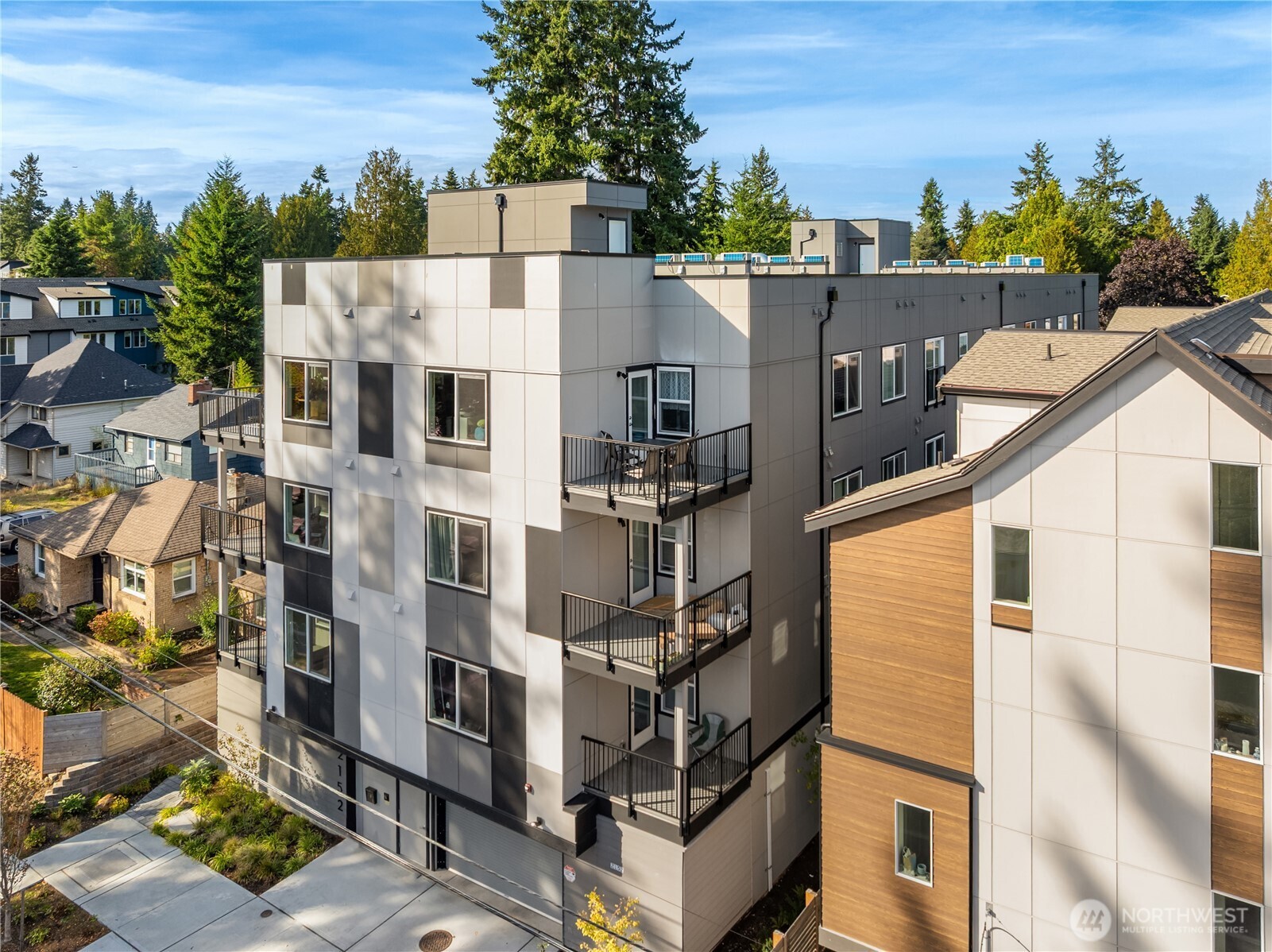 2152 North 185th Street Shoreline, WA 98133 - Photo 26 of 40 a view of buildings