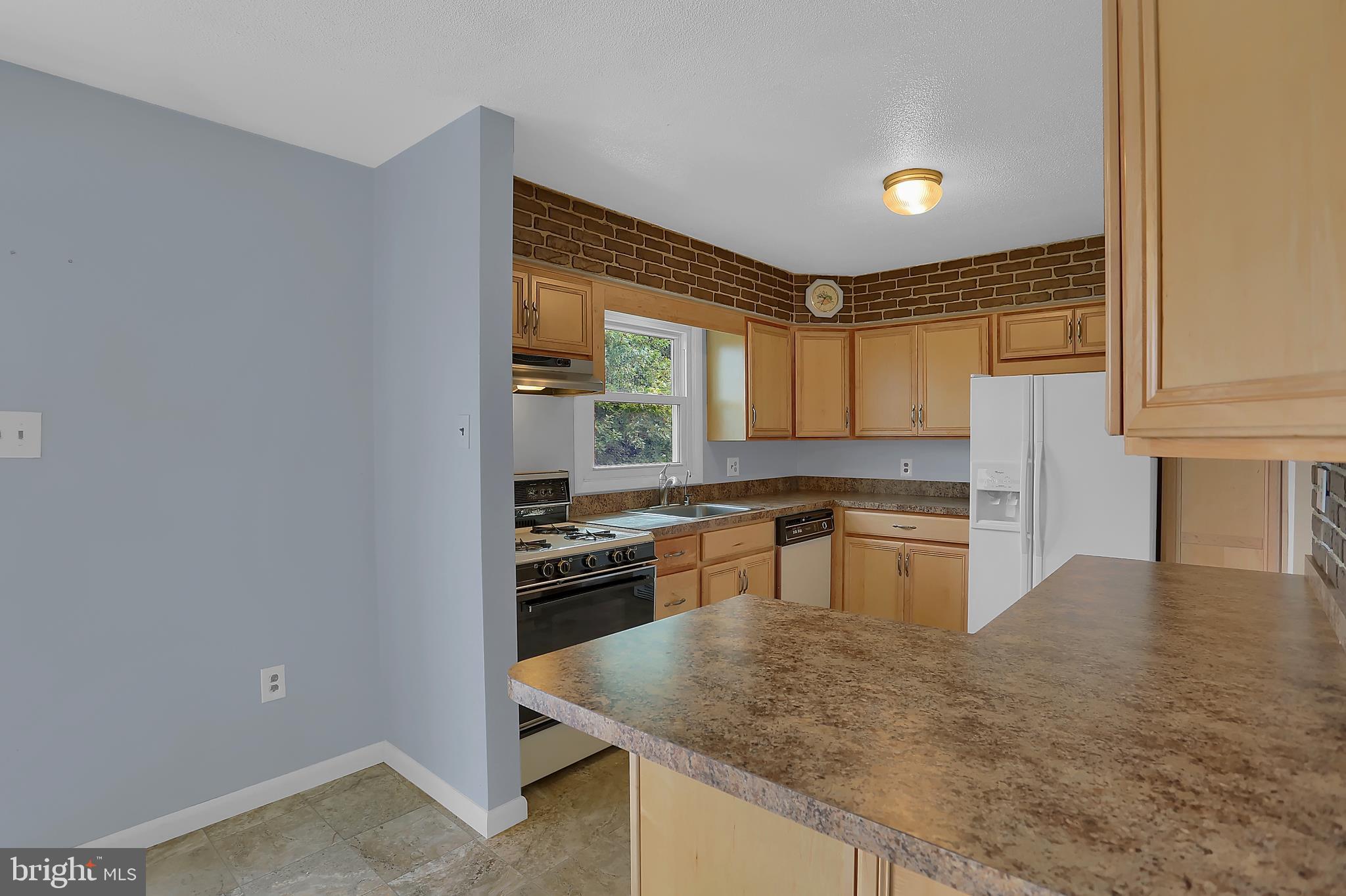97 Orchard Road New Park, PA 17352 - Photo 2 of 38 Gallery Image 2