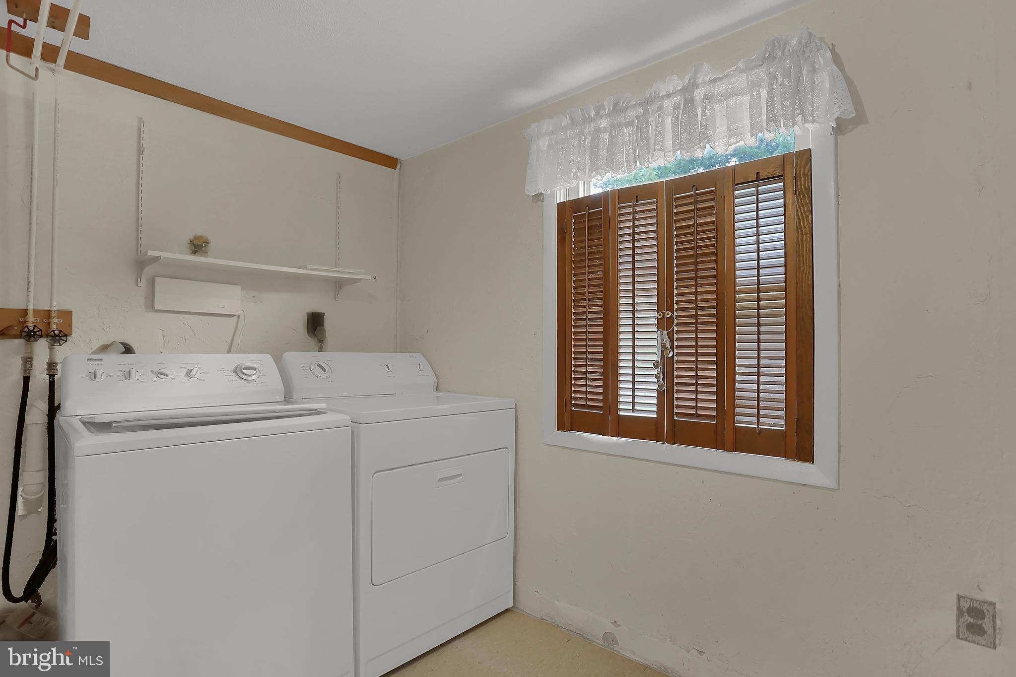 97 Orchard Road New Park, PA 17352 - Photo 35 of 38 Gallery Image 35