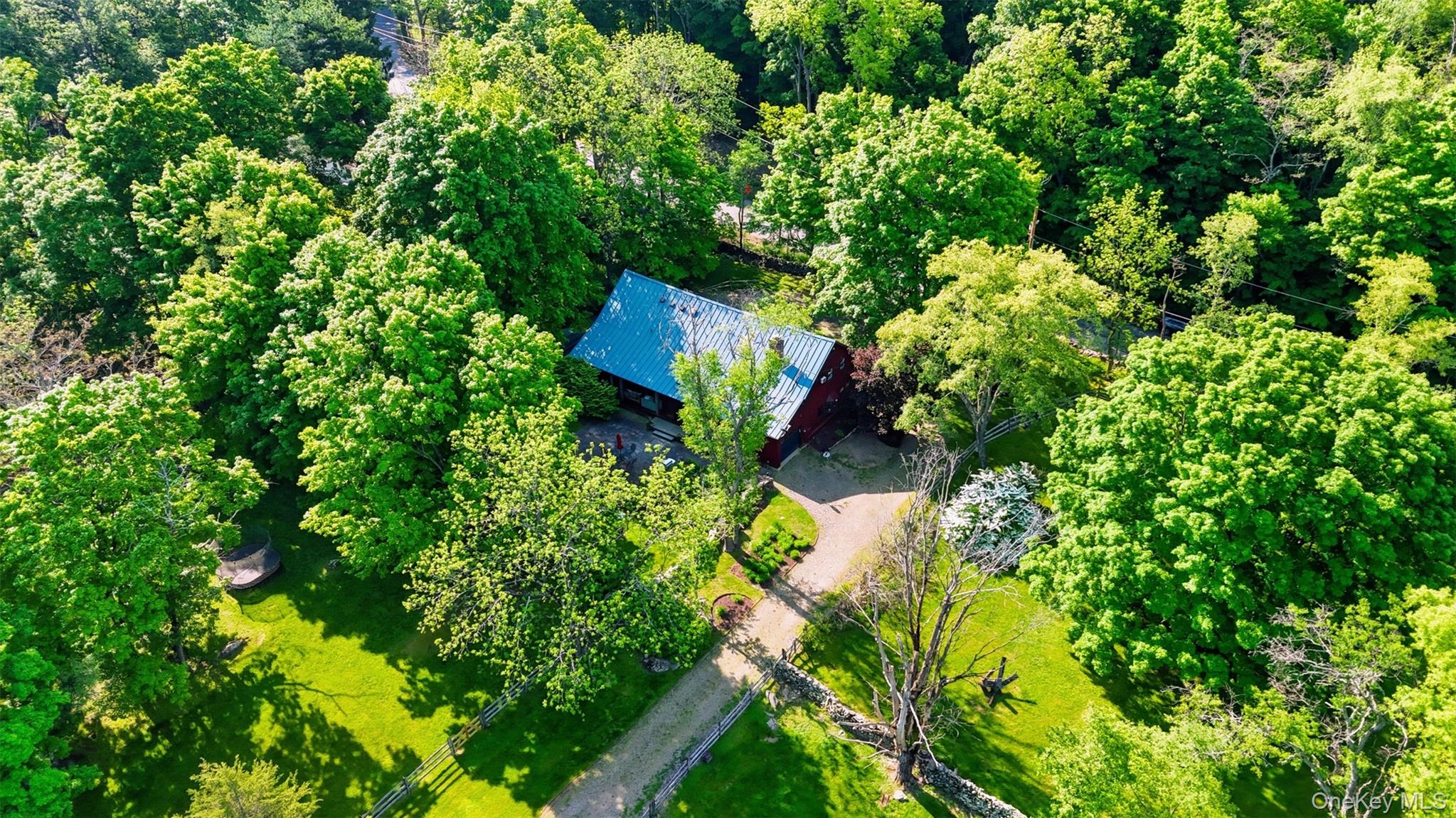 101 Drake Road Pleasant Valley, NY 12569 - Photo 8 of 47