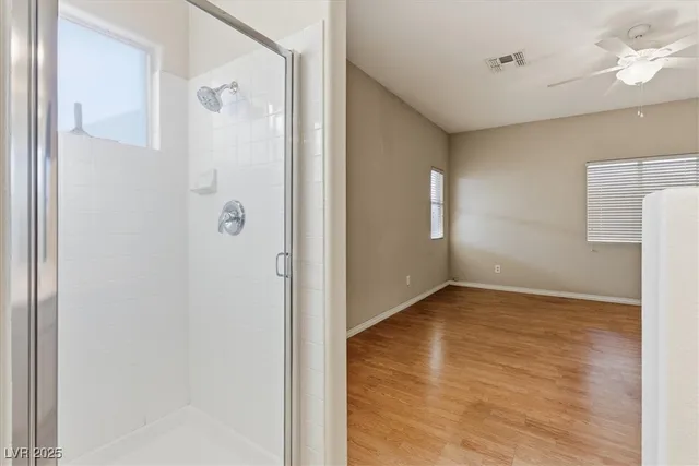 $2,100 | 533 Coolidge Avenue, Henderson, NV 89015