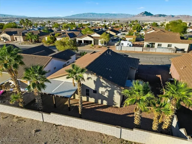 $2,100 | 533 Coolidge Avenue, Henderson, NV 89015