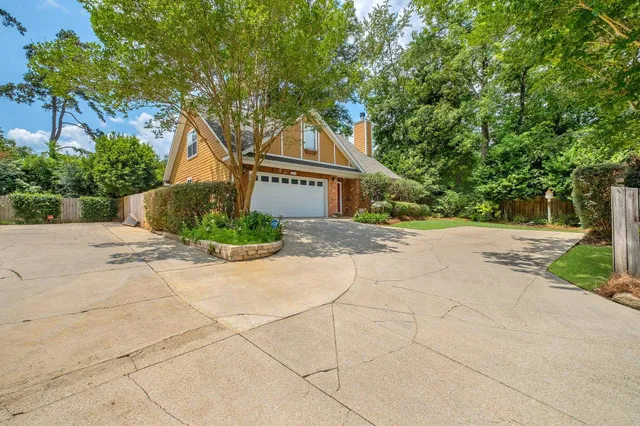 $399,900 | 2031 Windsor Oaks Court, Tallahassee, FL 32308