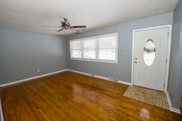 54611 Clover Road Mishawaka, IN 46545 - Photo 2 of 22