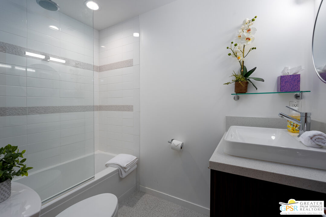 588 East San Lorenzo Road, Unit 104 Palm Springs, CA 92264 - Photo 26 of 66