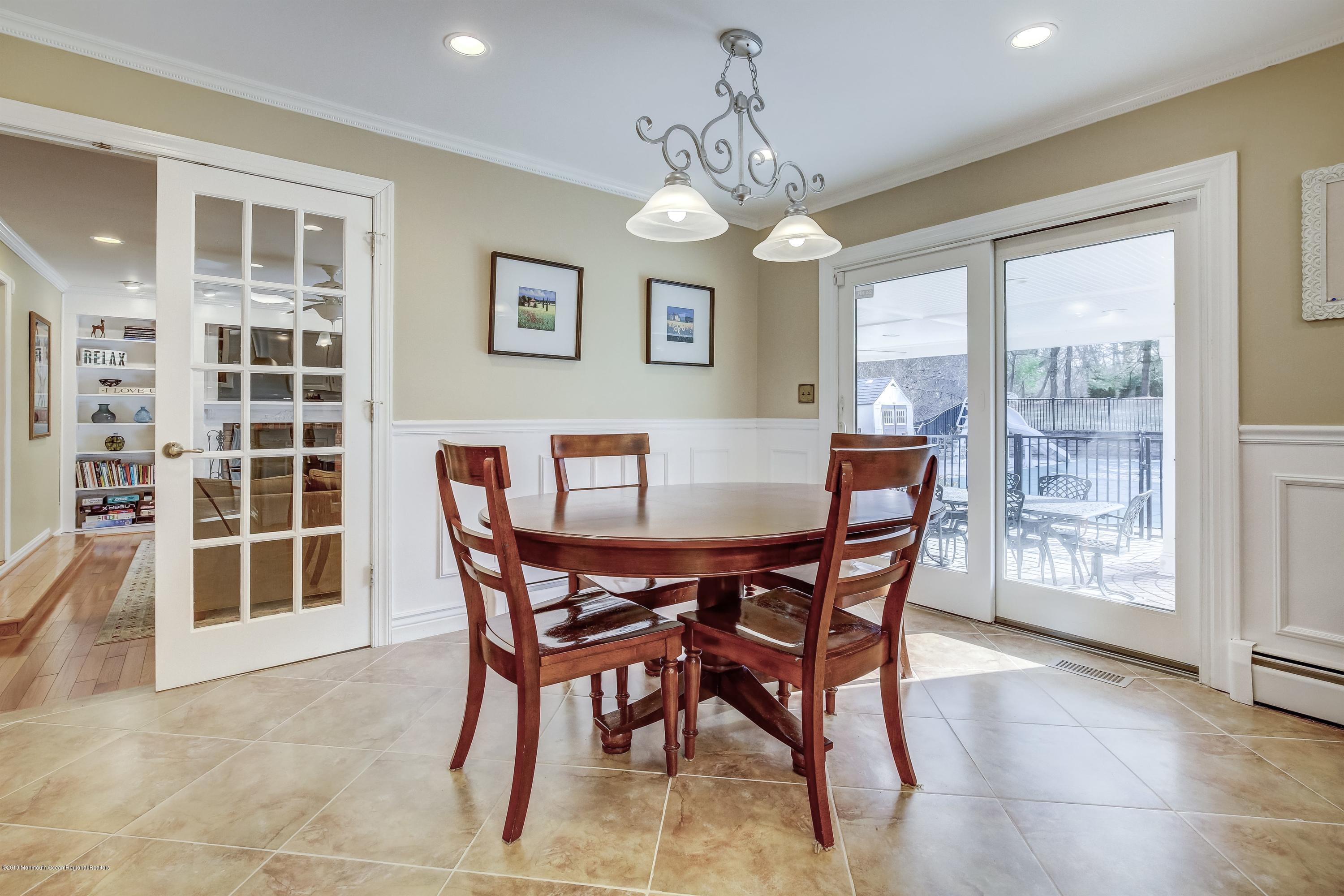 12 Huntley Road Holmdel, NJ 07733 - Photo 11 of 28 012_Kitchen