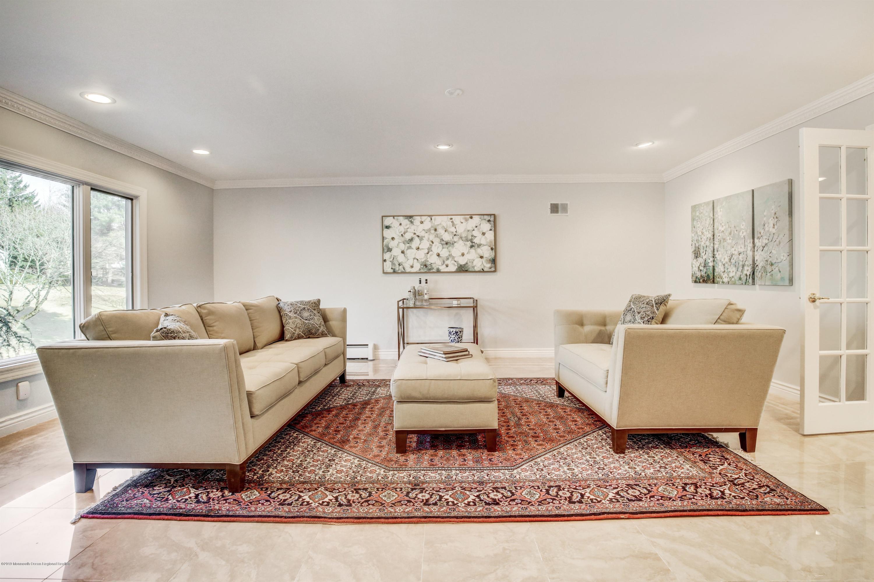 12 Huntley Road Holmdel, NJ 07733 - Photo 5 of 28 006_Living Room