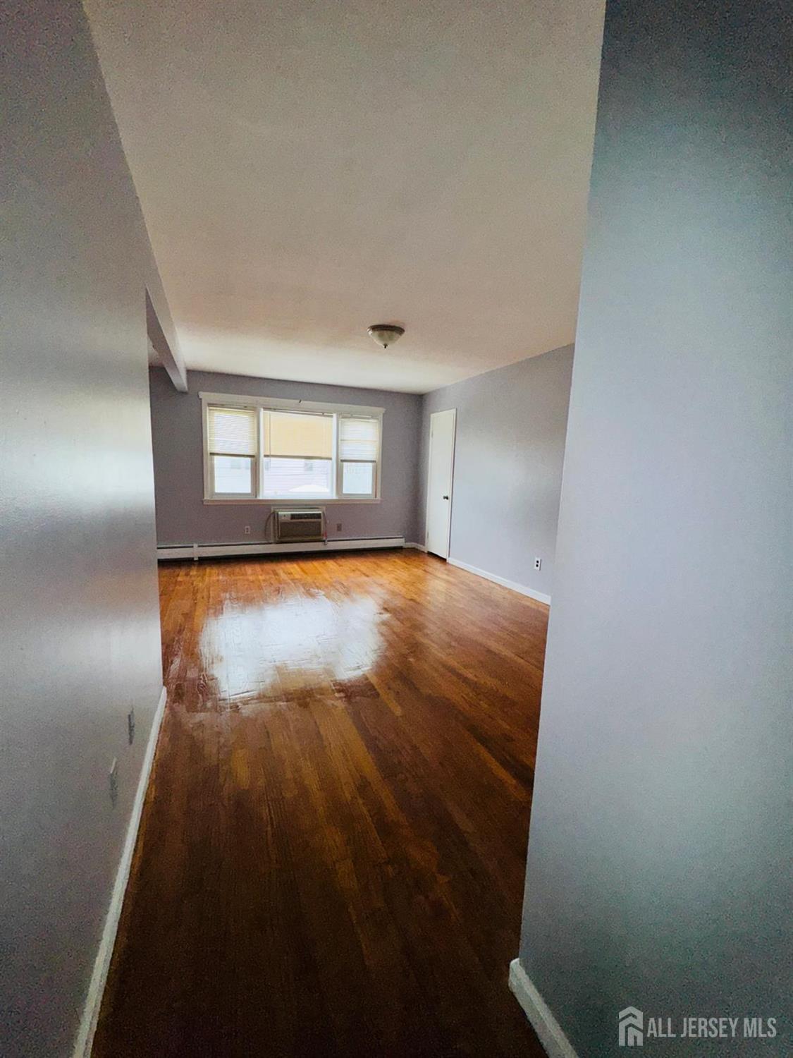 32 Union Place Irvington, NJ 07111 - Photo 10 of 14 a view of room