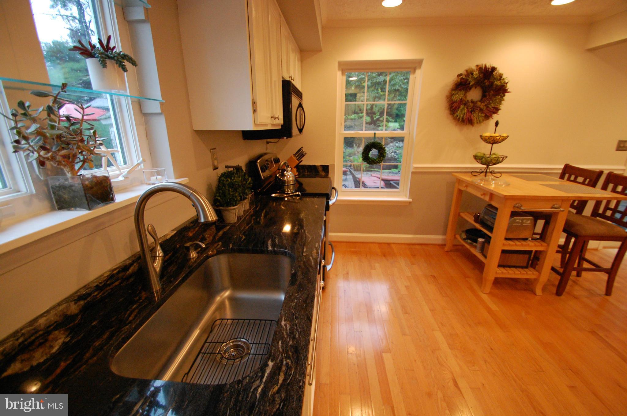 1021 Double Gate Road Davidsonville, MD 21035 - Photo 12 of 29 Kitchen