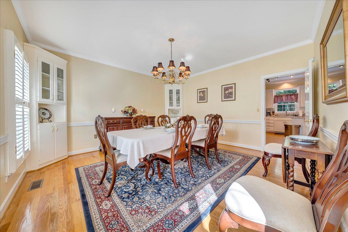 6348 Sunnyvale Road Roanoke, VA 24018 - Photo 14 of 75 14-D R E A M-5309