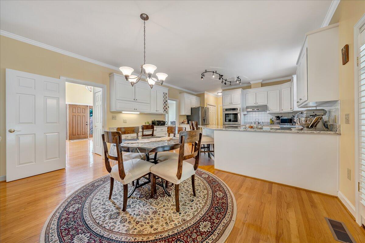 6348 Sunnyvale Road Roanoke, VA 24018 - Photo 29 of 75 29-D R E A M-5324