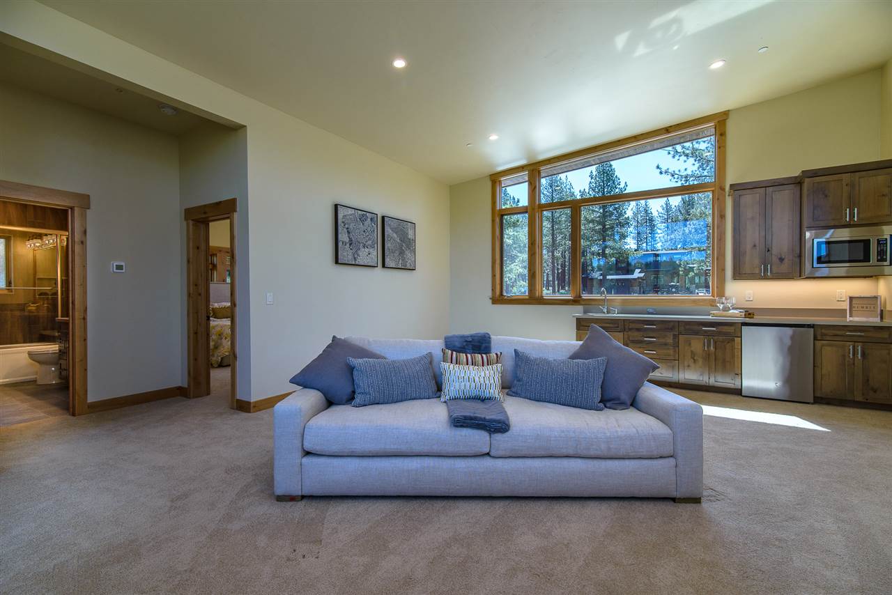 11521 Henness Road Truckee, CA 96161 - Photo 13 of 20 Gallery Image 13