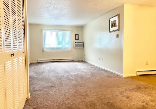 $1,700 | 2108 Phillips Road, Unit 47, New Bedford, MA 02745