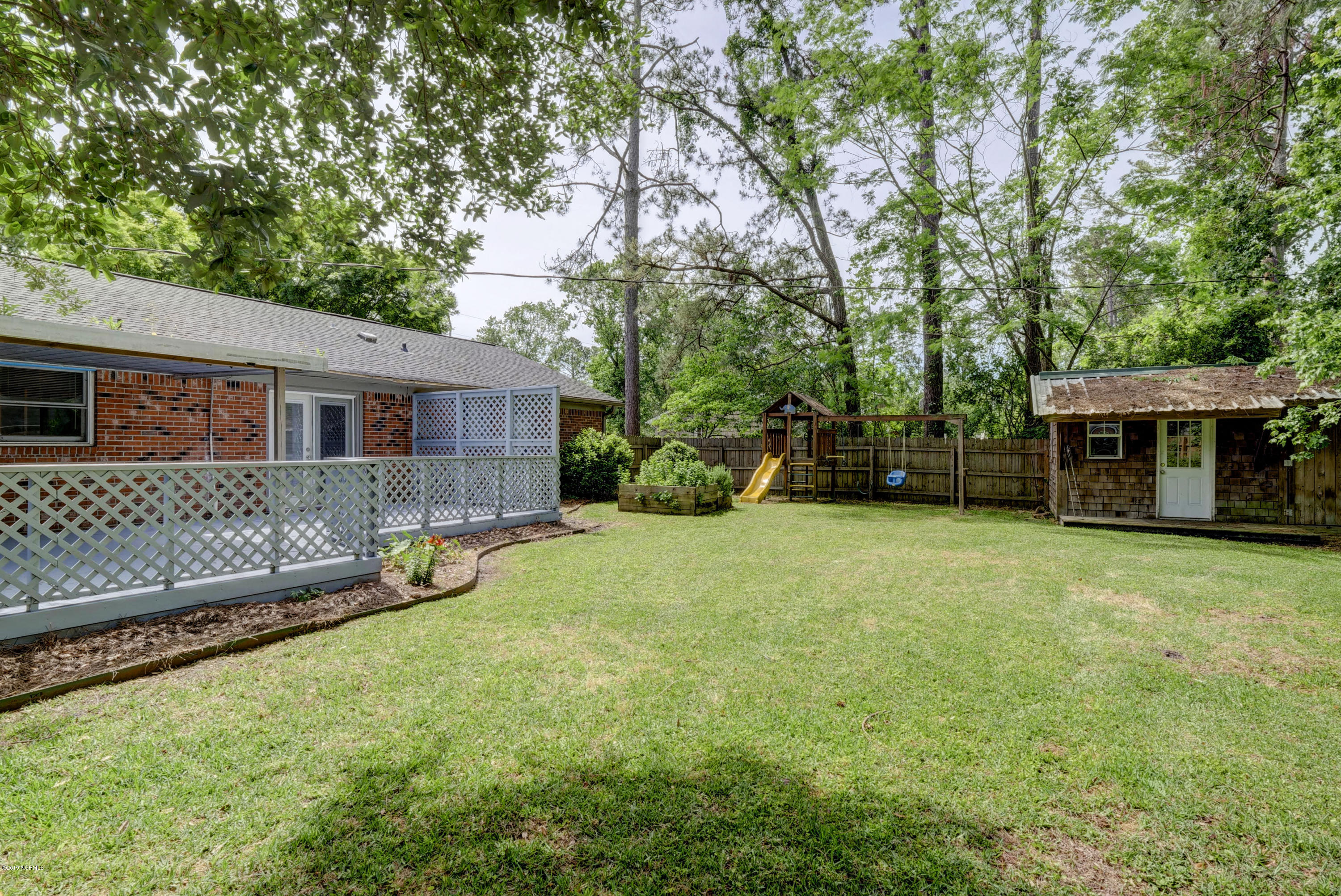 4553 Middlesex Road Wilmington, NC 28405 - Photo 28 of 30 .