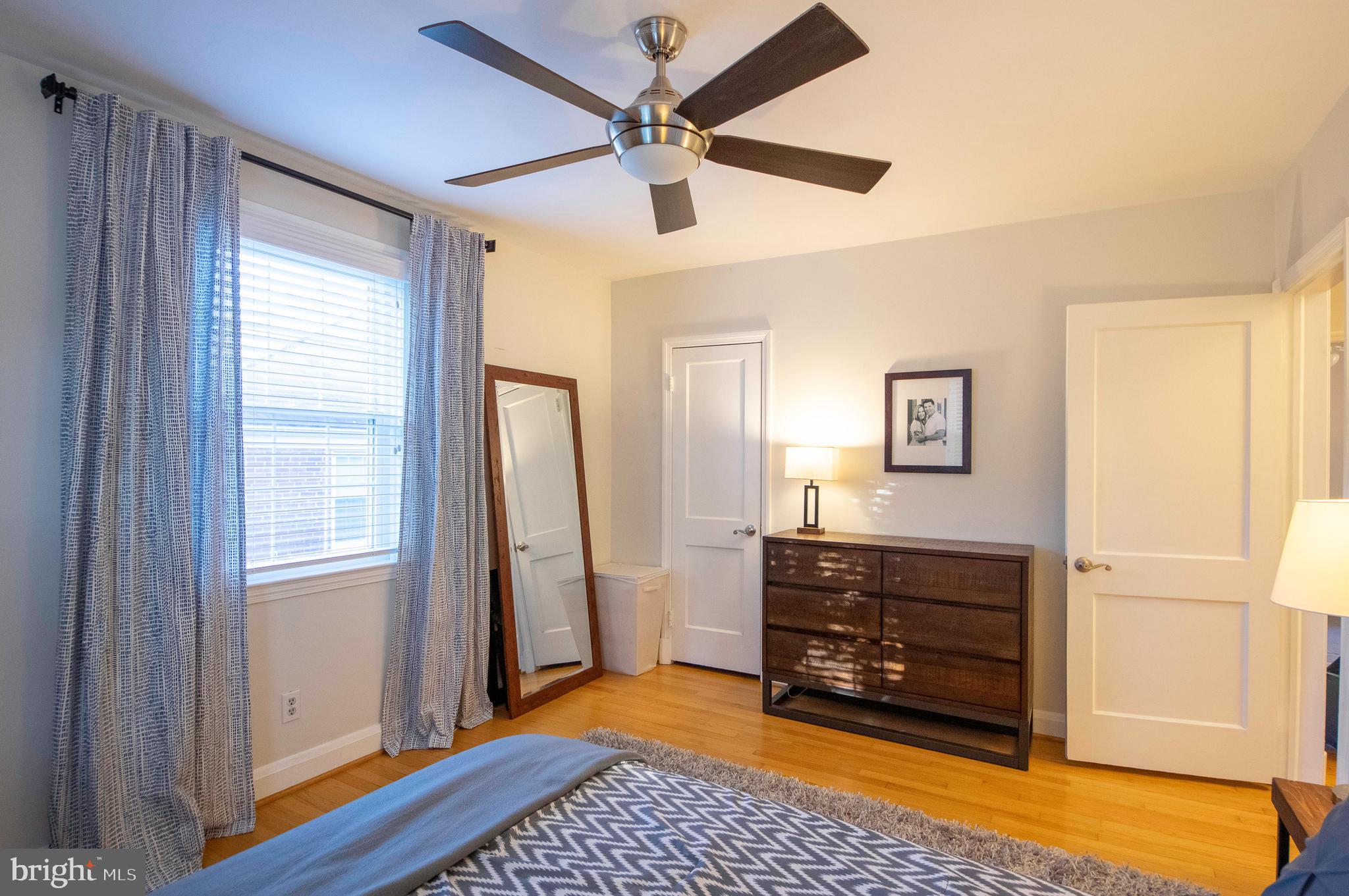 6422 Pinehurst Road Baltimore, MD 21212 - Photo 25 of 56 Master bedroom