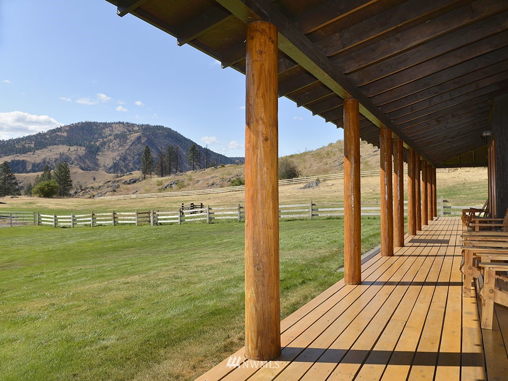 156-139 Poechmann Road Okanogan, WA 98840 - Photo 3 of 25