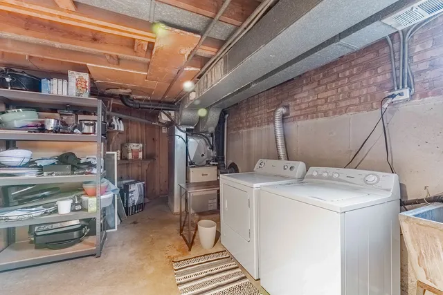 $2,599 | 5936 West 97th Street, Oak Lawn, IL 60453