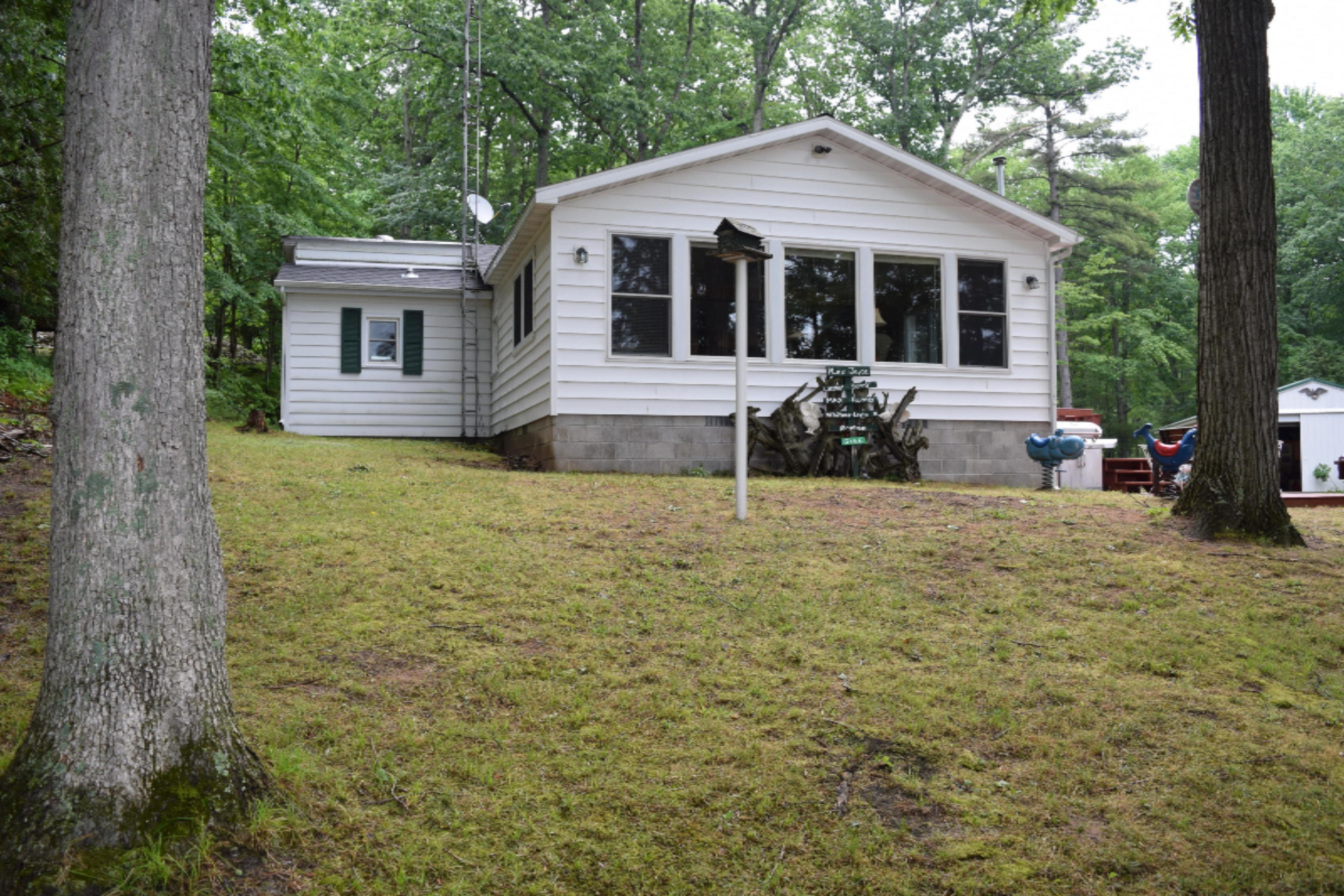 5177 North Benson Road Fountain, MI 49410 - Photo 1 of 23 DSC_0216