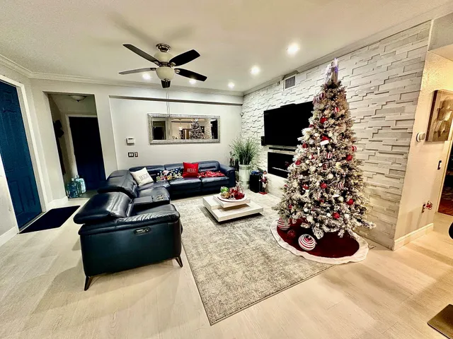 $3,800 | 4720 Mimosa Place, Unit 905, Coconut Creek, FL 33073