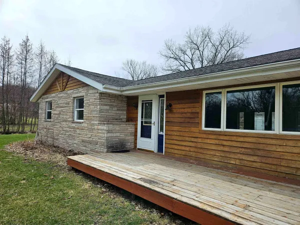 $340,000 | 10582 Atwood Road, Roscoe, IL 61073