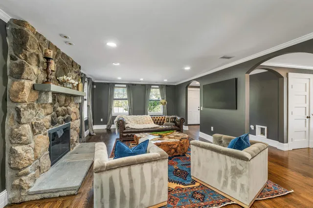 $1,060,000 | 771 Gilford Avenue, Gilford, NH 03249