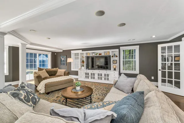 $1,060,000 | 771 Gilford Avenue, Gilford, NH 03249