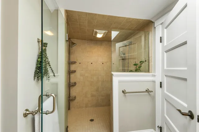 $1,060,000 | 771 Gilford Avenue, Gilford, NH 03249