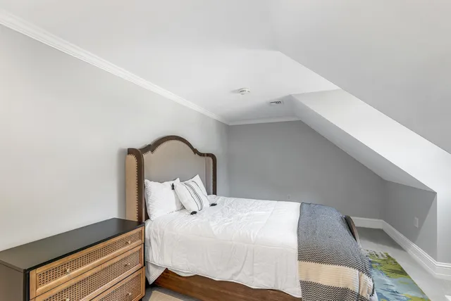 $1,060,000 | 771 Gilford Avenue, Gilford, NH 03249