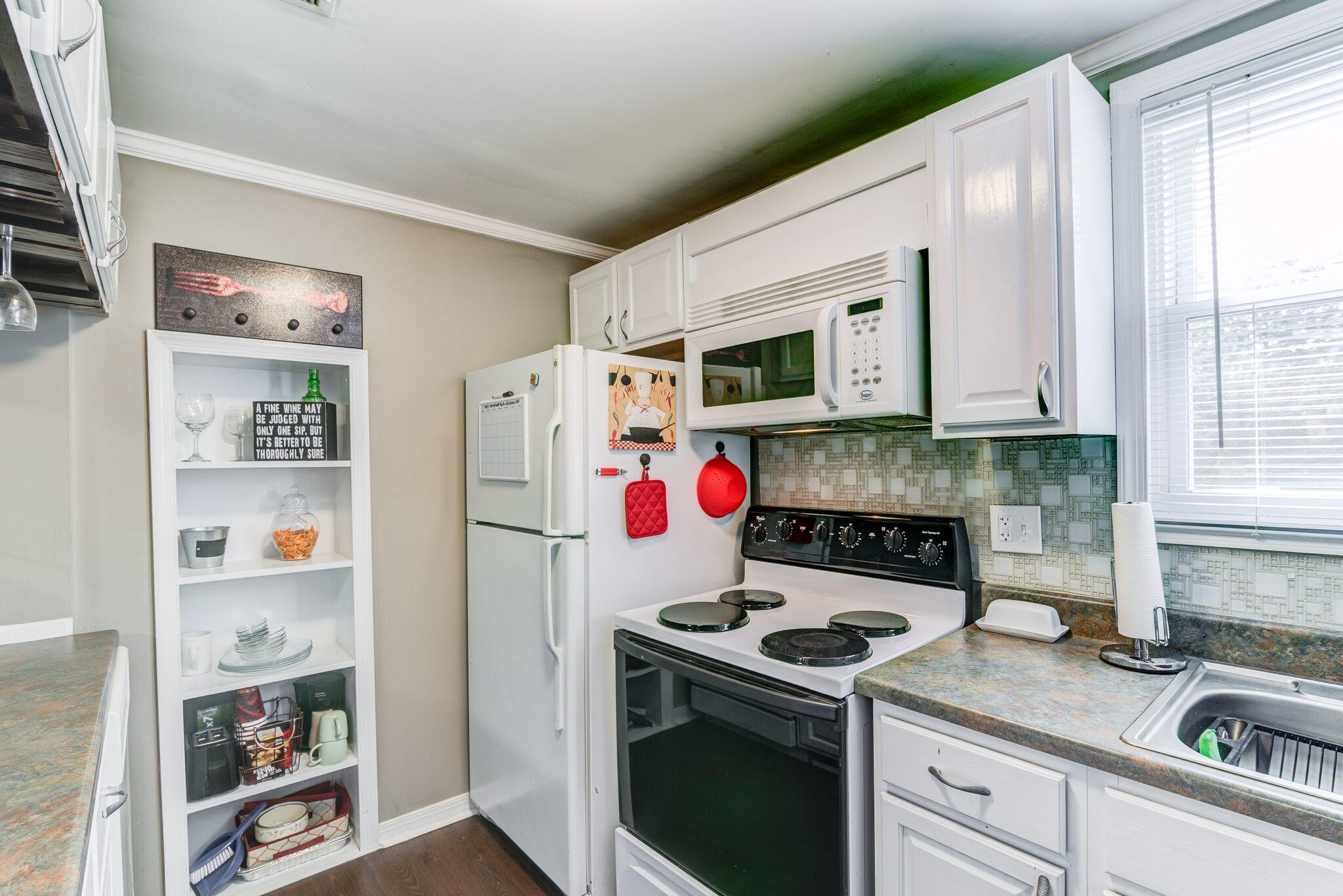 3306 Mud Lick Road Southwest Roanoke, VA 24018 - Photo 50 of 66 Apartment