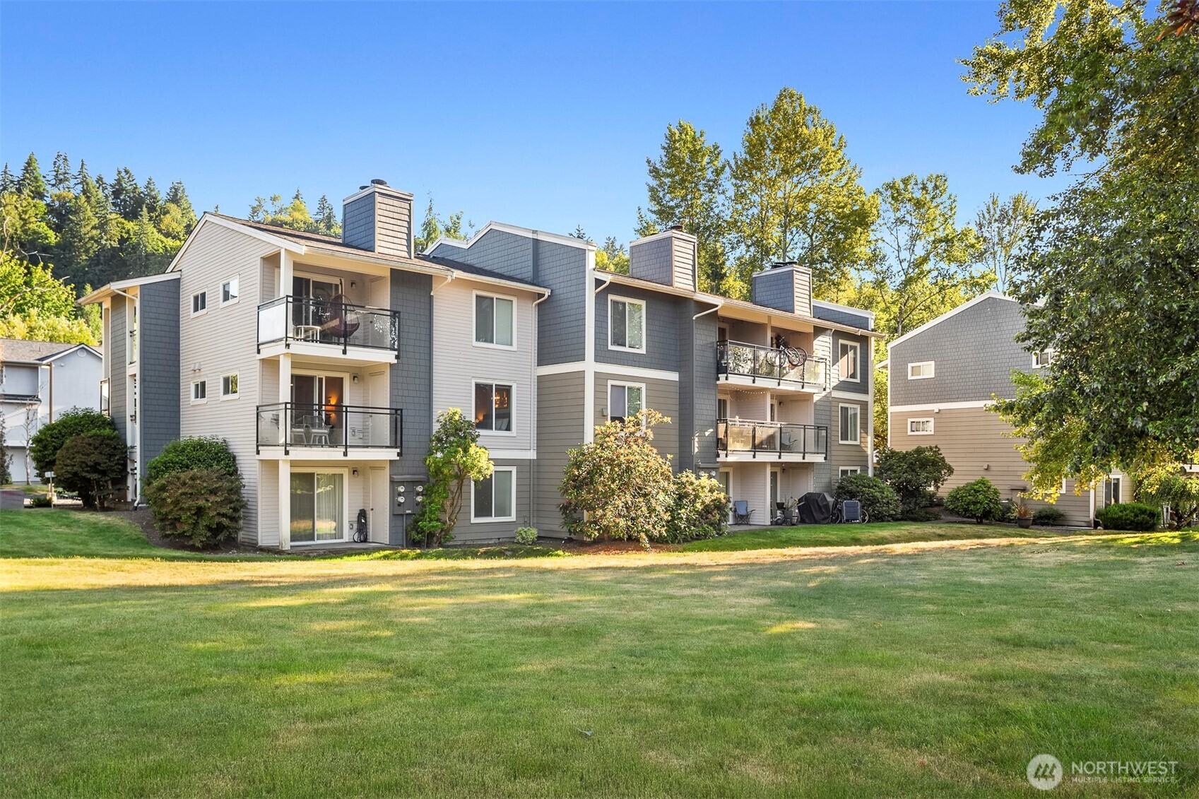 10822 East Riverside Drive, Unit C203 Bothell, WA 98011 - Photo 23 of 25