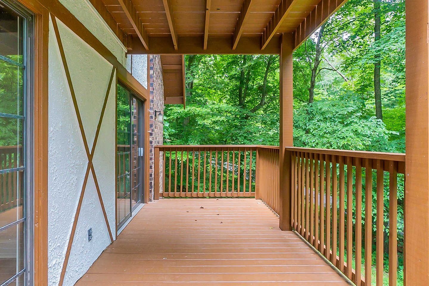 4839 Kinneys School Road Springfield, TN 37172 - Photo 28 of 35 a view of a balcony with wooden floor