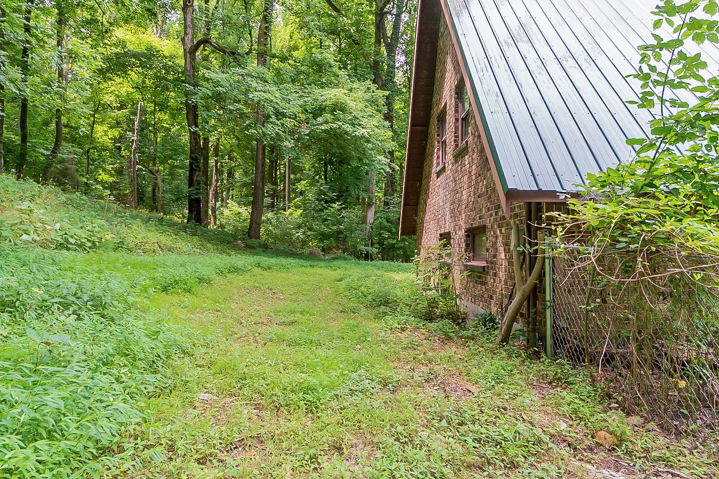 4839 Kinneys School Road Springfield, TN 37172 - Photo 31 of 35 a view of a backyard