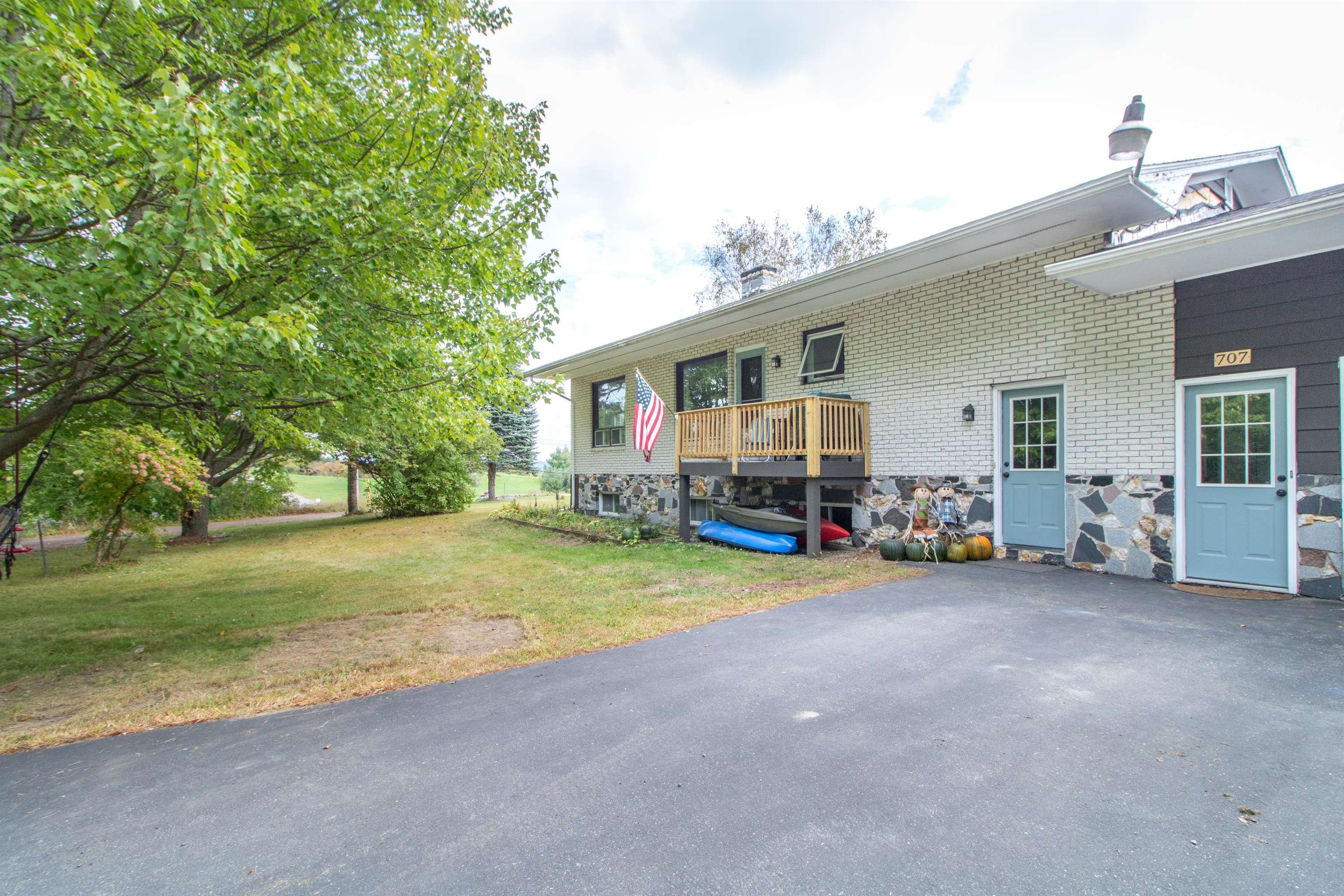 707 Lake Road Newport, VT 05855 - Photo 31 of 44 Gallery Image 31