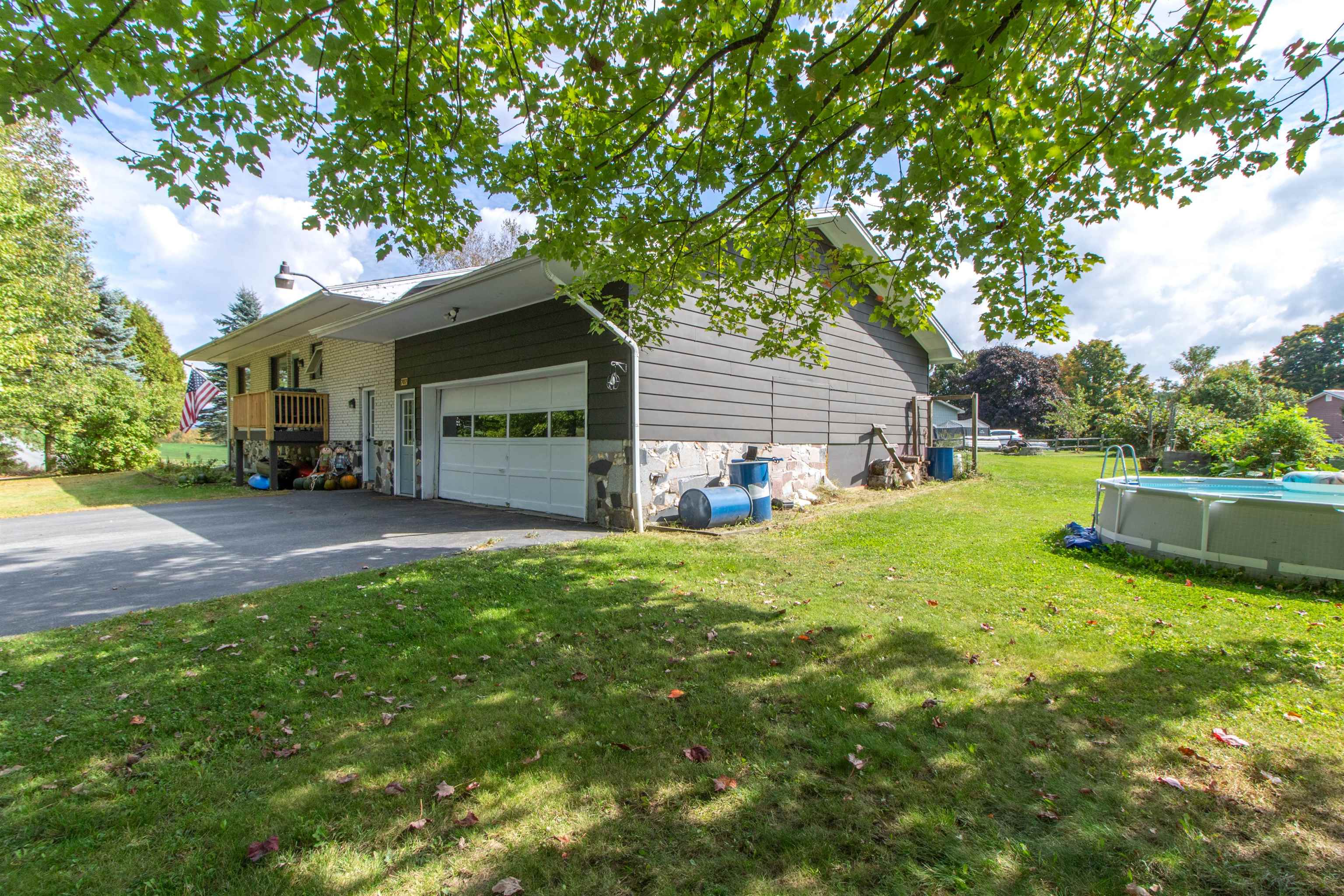 707 Lake Road Newport, VT 05855 - Photo 33 of 44 Gallery Image 33