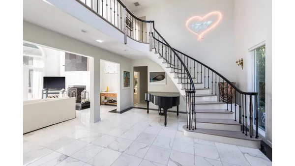 a view of entryway and hall