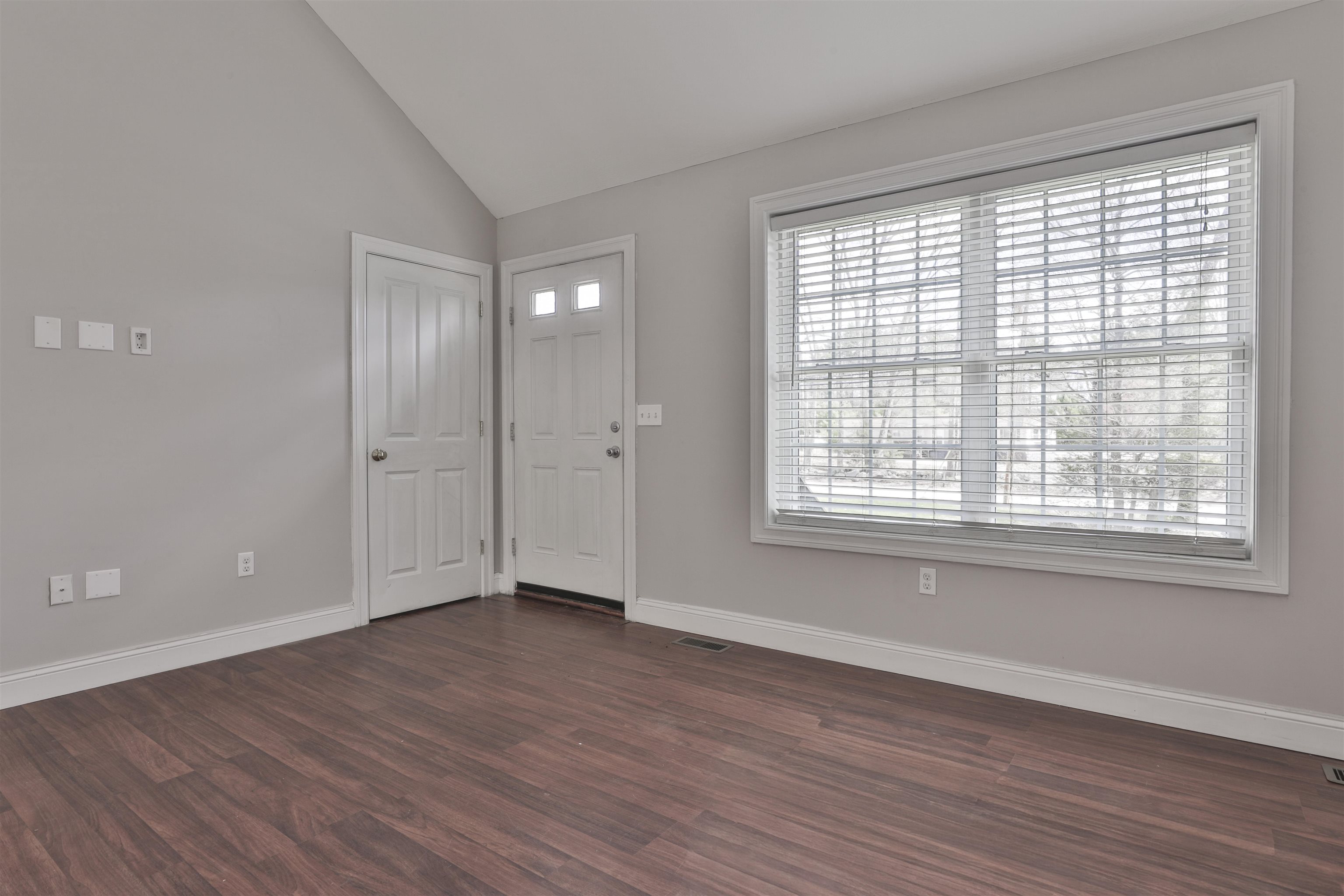 109 Old Brookline Road Milford, NH 03055 - Photo 11 of 29