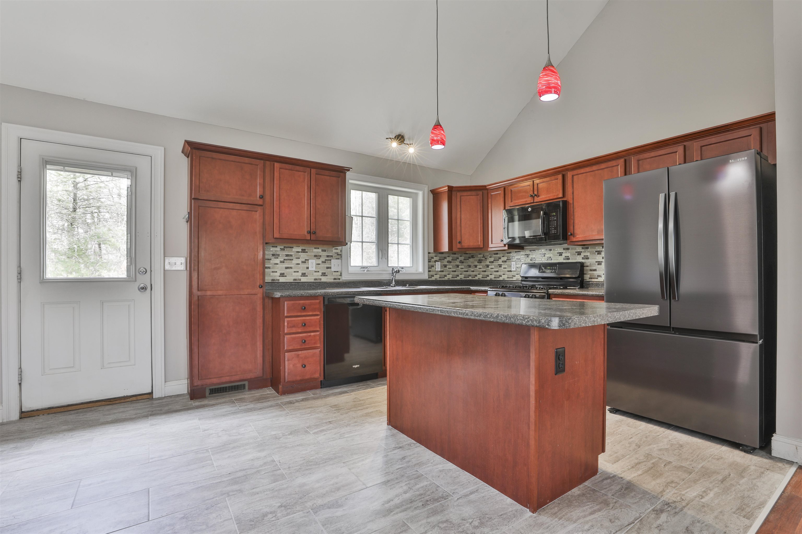 109 Old Brookline Road Milford, NH 03055 - Photo 15 of 29