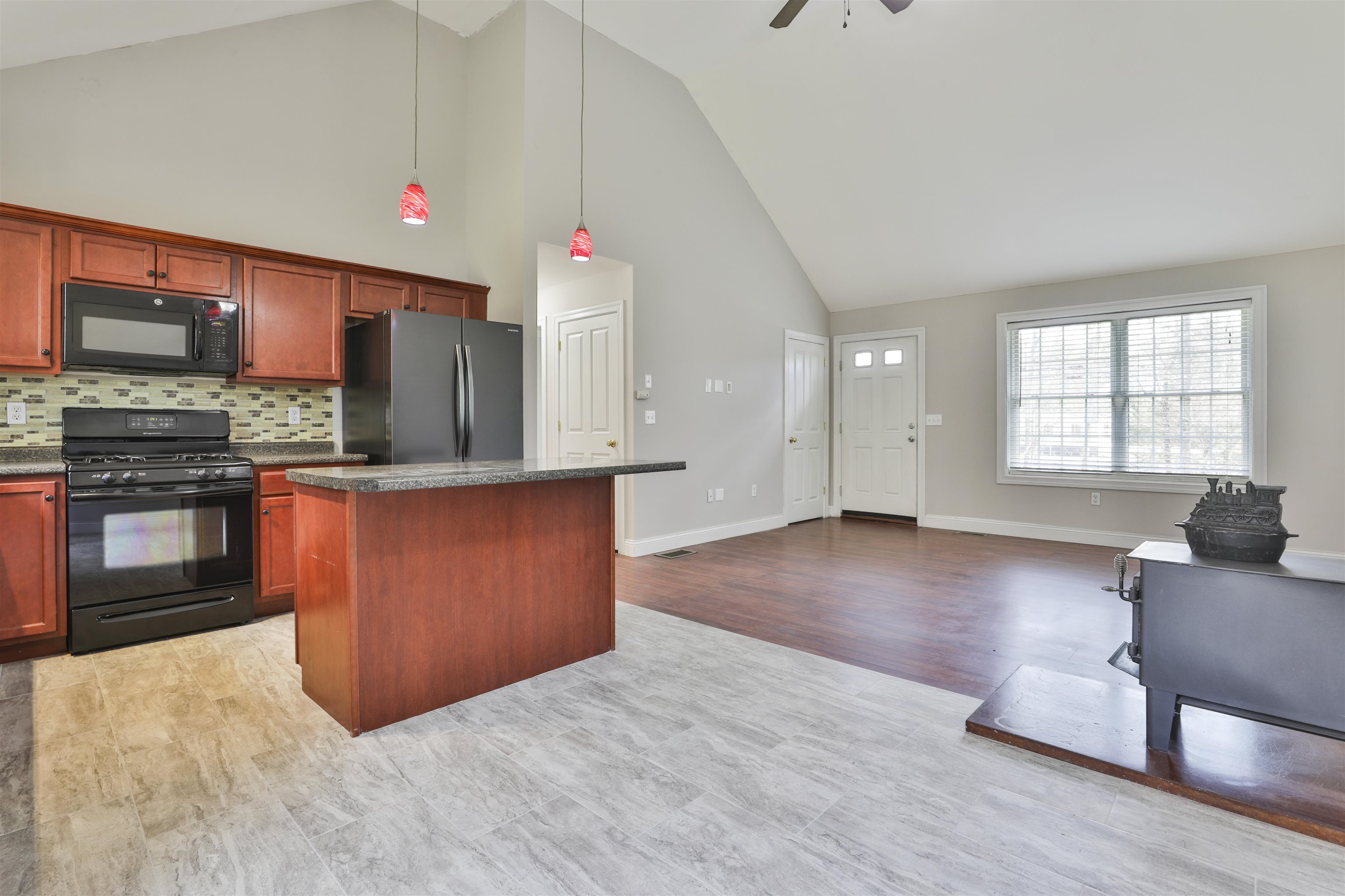 109 Old Brookline Road Milford, NH 03055 - Photo 18 of 29