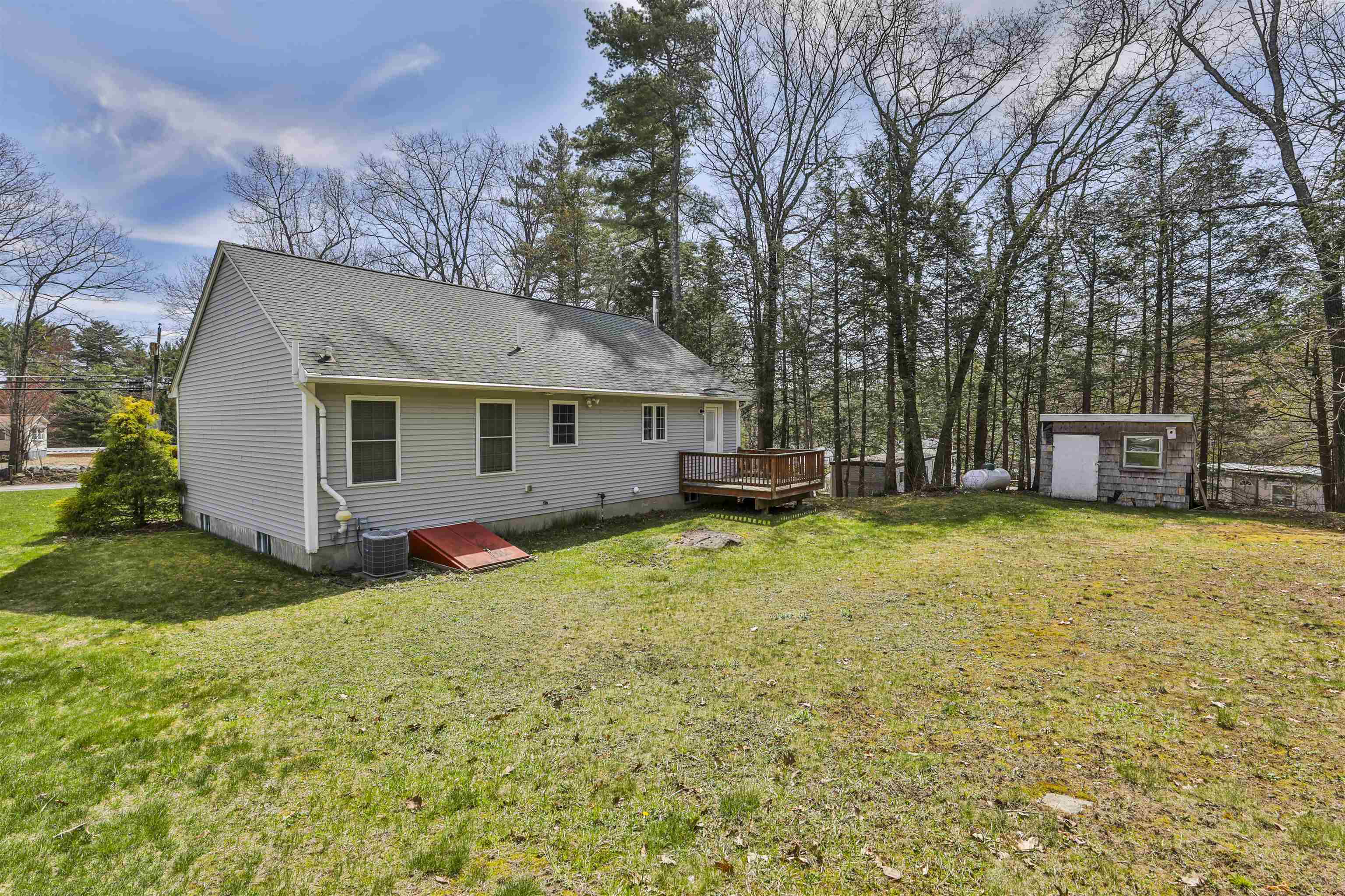 109 Old Brookline Road Milford, NH 03055 - Photo 7 of 29