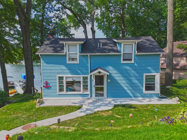 $1,200,000 | 67050 95th Avenue, Dowagiac, MI 49047