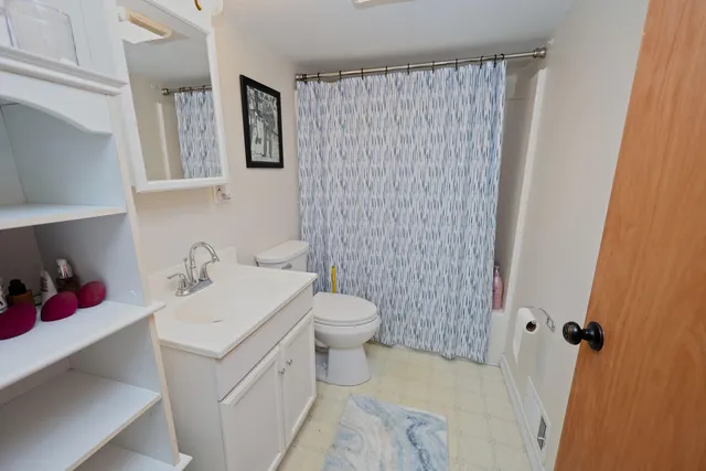 $1,200,000 | 67050 95th Avenue, Dowagiac, MI 49047