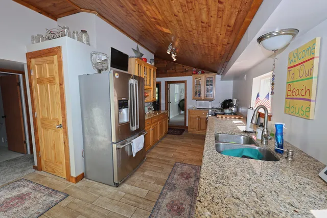 $1,200,000 | 67050 95th Avenue, Dowagiac, MI 49047