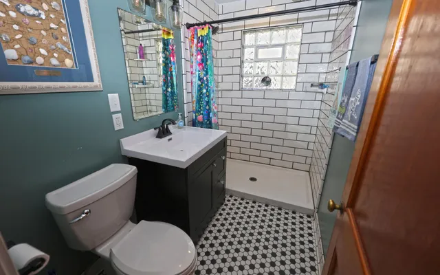 $1,200,000 | 67050 95th Avenue, Dowagiac, MI 49047