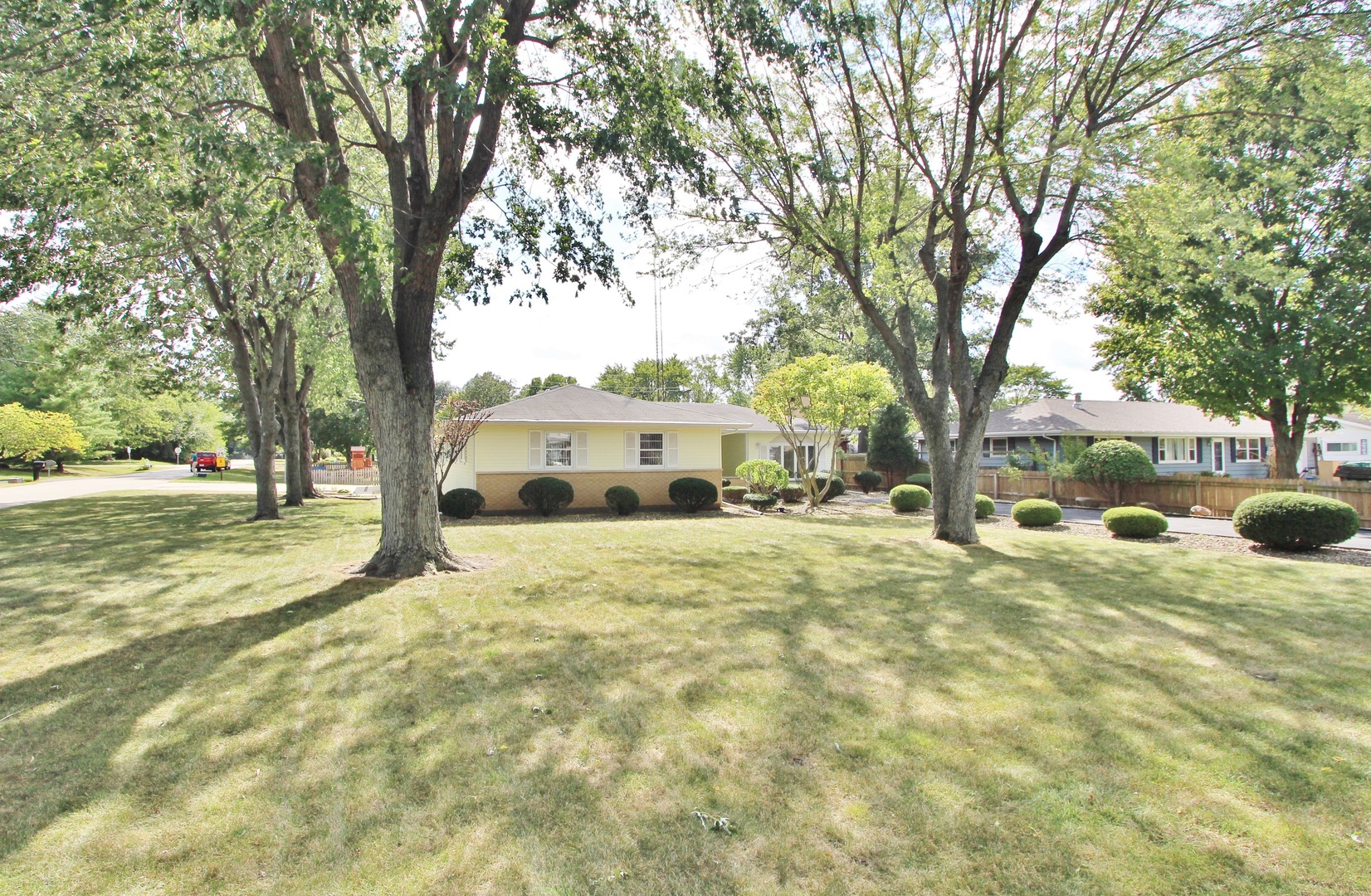 1695 Pine Bluff Road Morris, IL 60450 - Photo 3 of 29 Gallery Image 3
