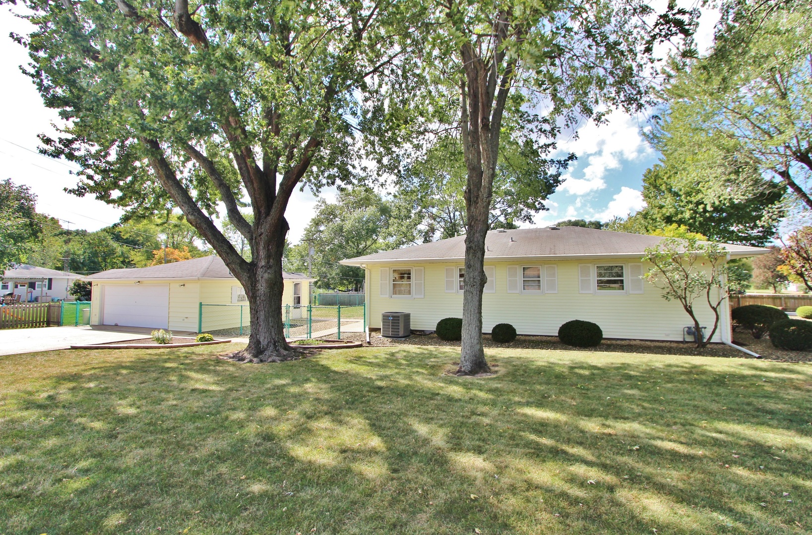 1695 Pine Bluff Road Morris, IL 60450 - Photo 5 of 29 Gallery Image 5