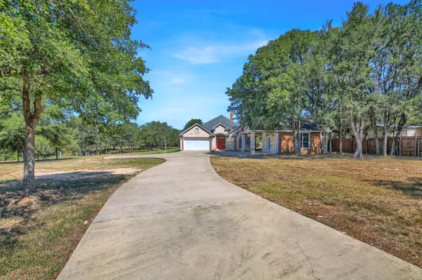 $480,000 | 230 Heritage Oaks Drive, Cedar Creek, TX 78612